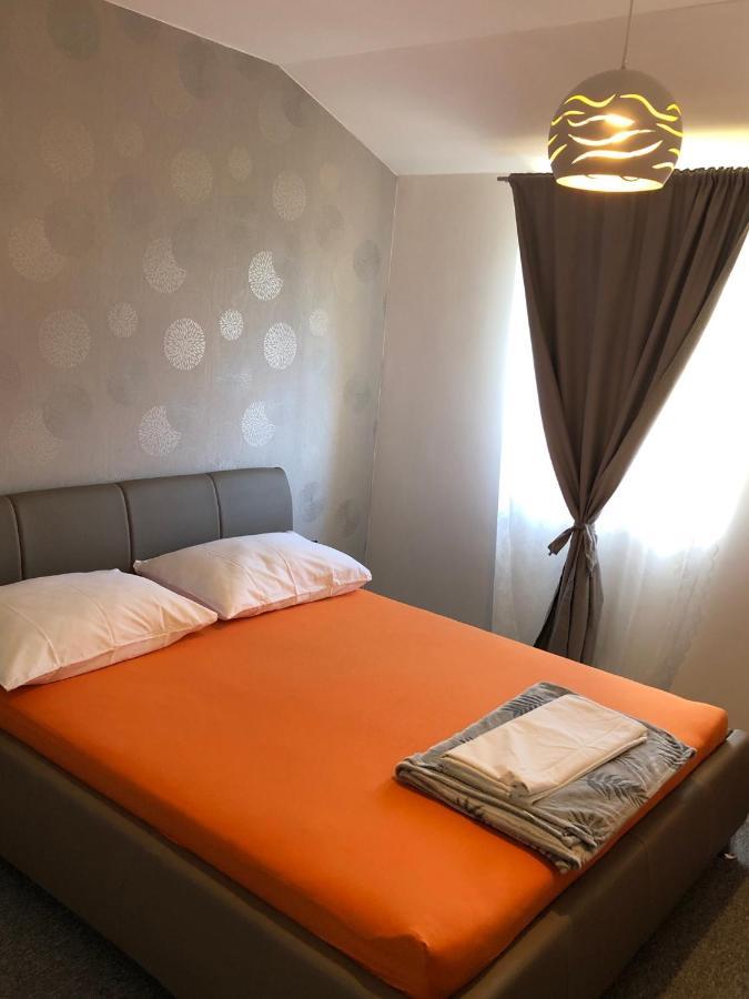 Apartmani Bm Biograd Na Moru Exterior photo